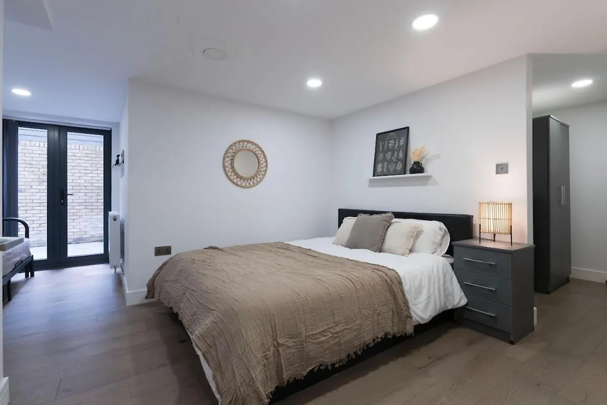 Beautiful Apartment In Whitechapel Olive House London